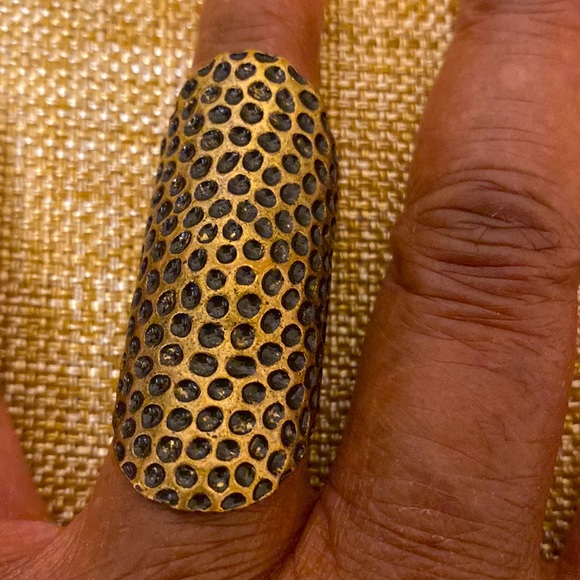 🆕 Hammered Knuckle Ring - Picture 3 of 16